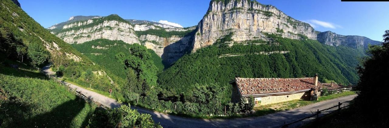 L'Echappee En Vercors Choranche Luaran gambar