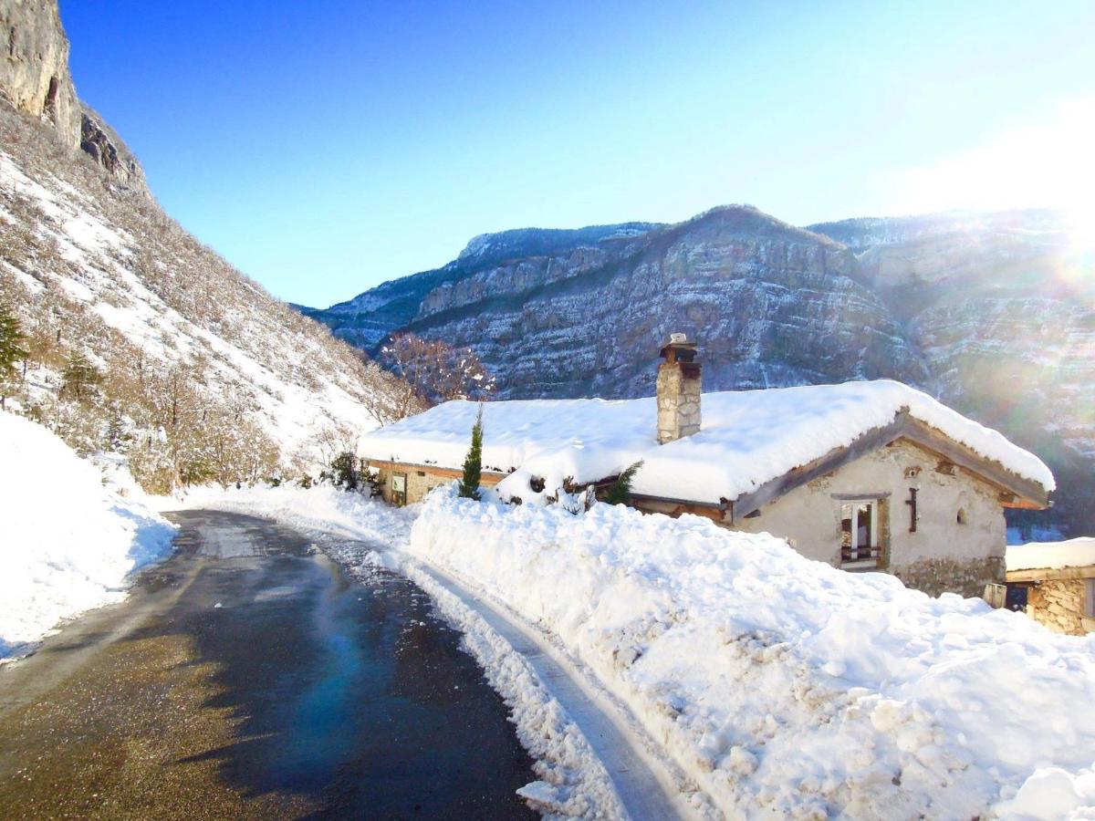 L'Echappee En Vercors Choranche Luaran gambar