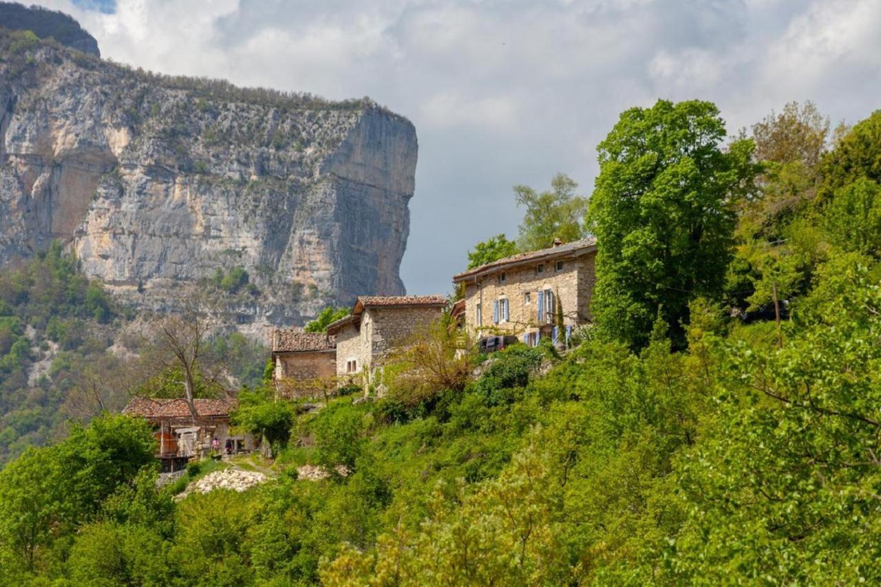 L'Echappee En Vercors Choranche Luaran gambar
