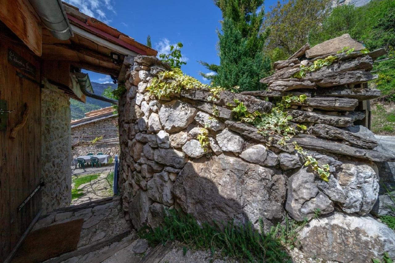 L'Echappee En Vercors Choranche Luaran gambar